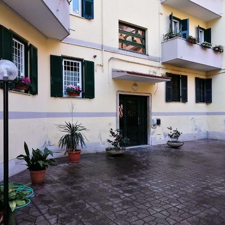 Ferienwohnung GARBATELLA'S in Rom Exterior foto